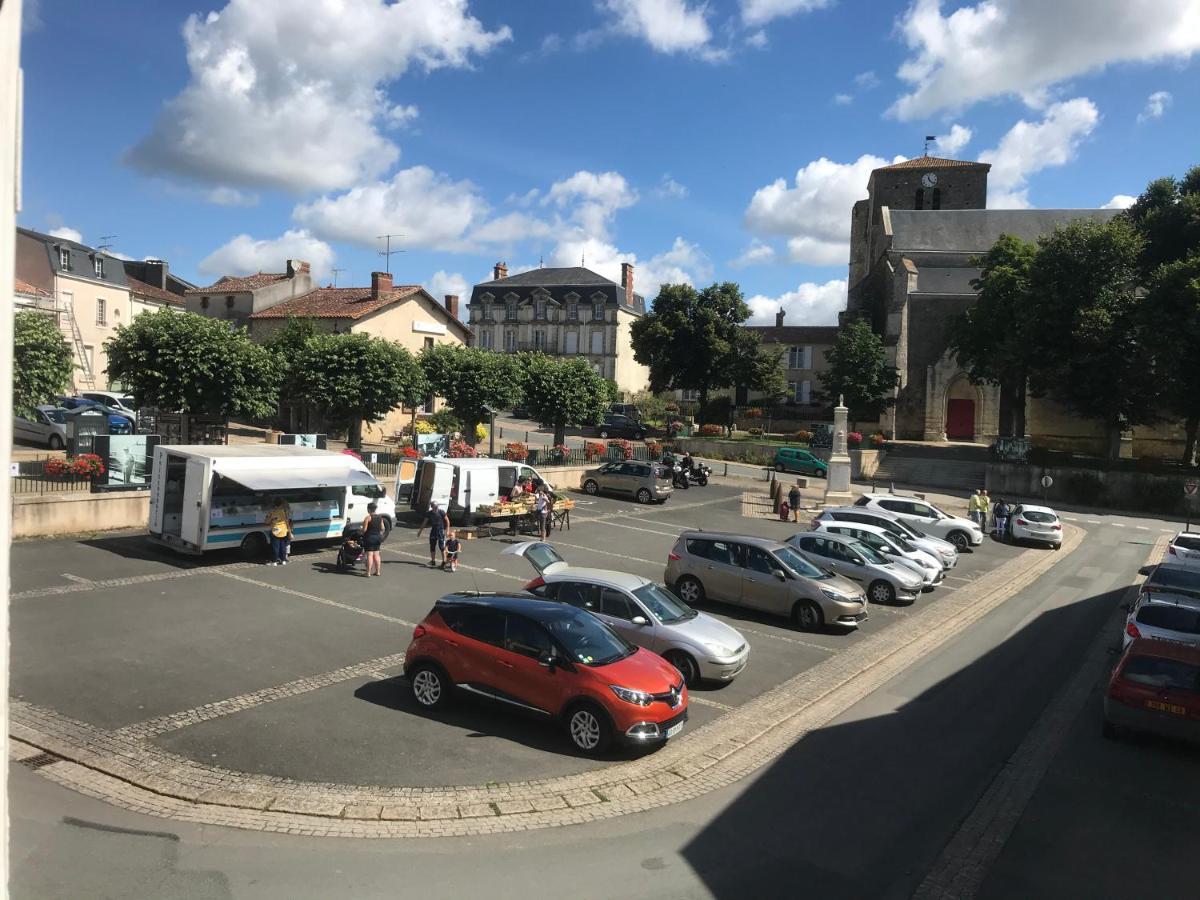 Place Au Repos Leilighet Mouilleron-en-Pareds Eksteriør bilde